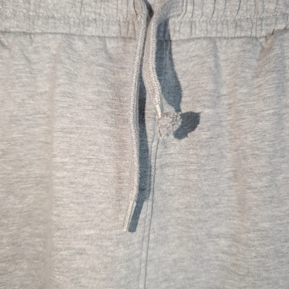 S Penguin Men's Gray Sweatpant Joggers
